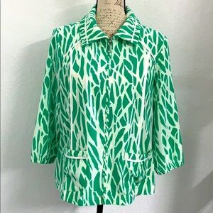 Chico’s Zynergy zip ip jacket Green | L